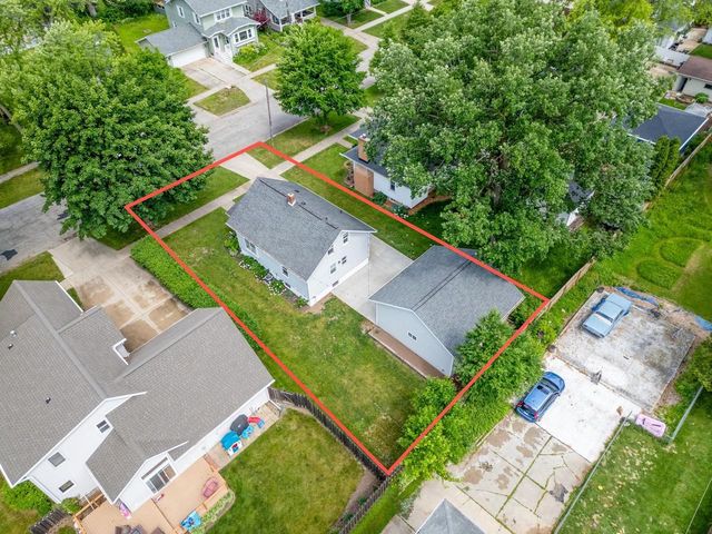 1037 S ROOSEVELT STREET, Green Bay, WI 54301