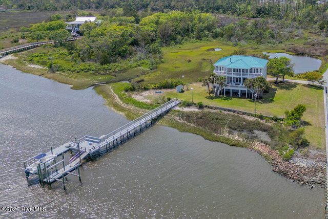 5624 Captains Lane, Wilmington, NC 28409