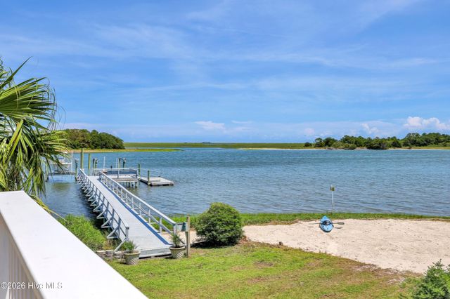 5624 Captains Lane, Wilmington, NC 28409