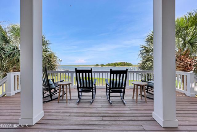 5624 Captains Lane, Wilmington, NC 28409