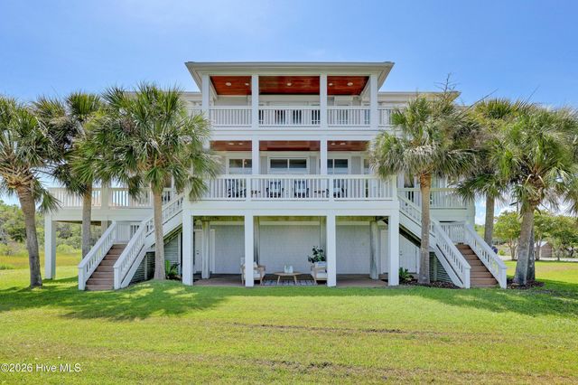 5624 Captains Lane, Wilmington, NC 28409