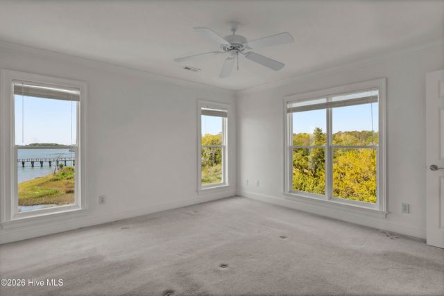 5624 Captains Lane, Wilmington, NC 28409