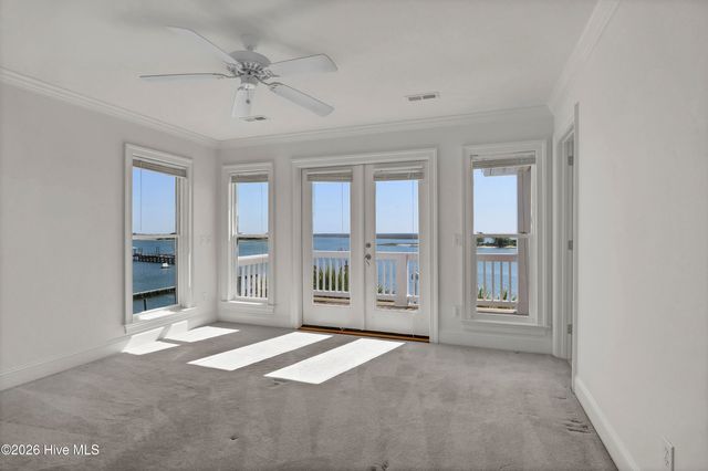 5624 Captains Lane, Wilmington, NC 28409