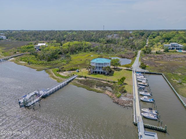 5624 Captains Lane, Wilmington, NC 28409