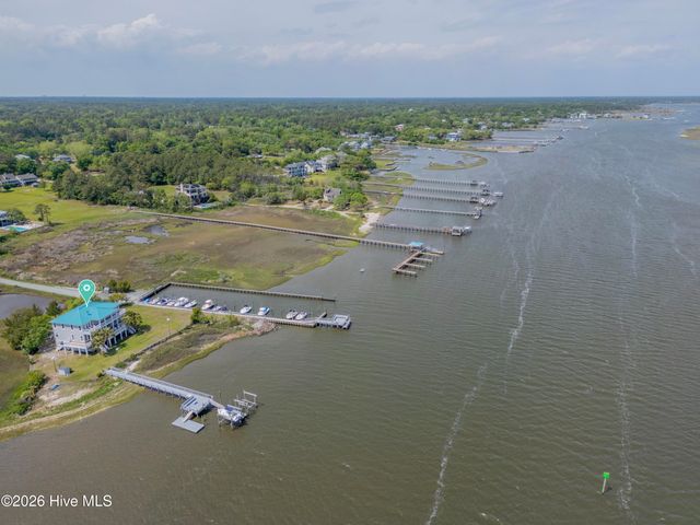 5624 Captains Lane, Wilmington, NC 28409