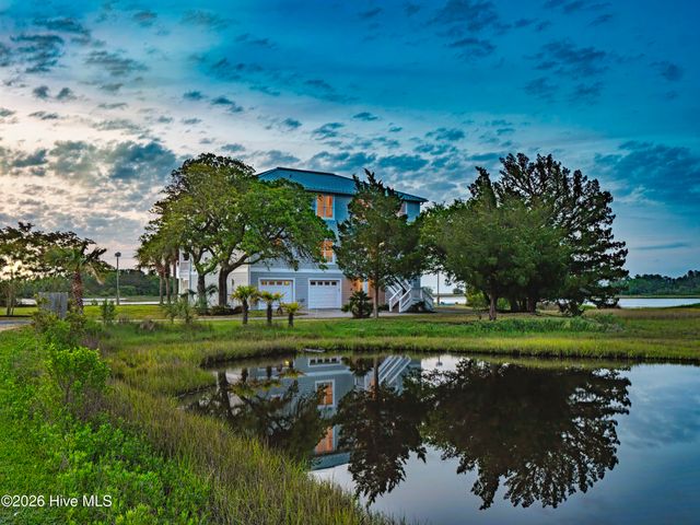 5624 Captains Lane, Wilmington, NC 28409