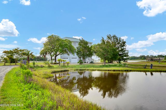 5624 Captains Lane, Wilmington, NC 28409