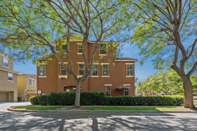 1831 Scarlet PL, Chula Vista, CA 91913