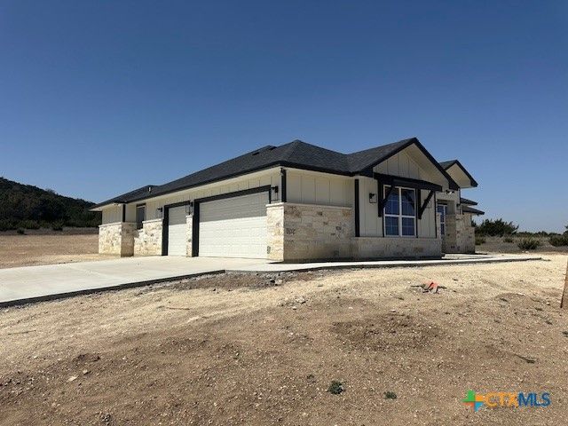 1508 Cottonwood Mesa Drive, Kempner, TX 76539