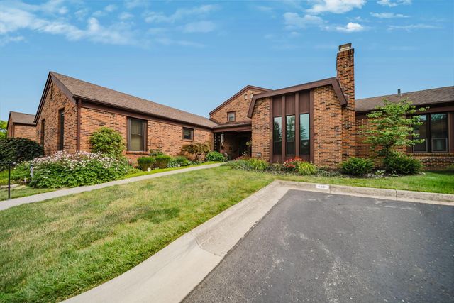 4231 Chaucer Lane, Columbus, OH 43220