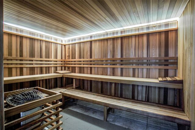 3130 N Harwood Street 3202, Dallas, TX 75201