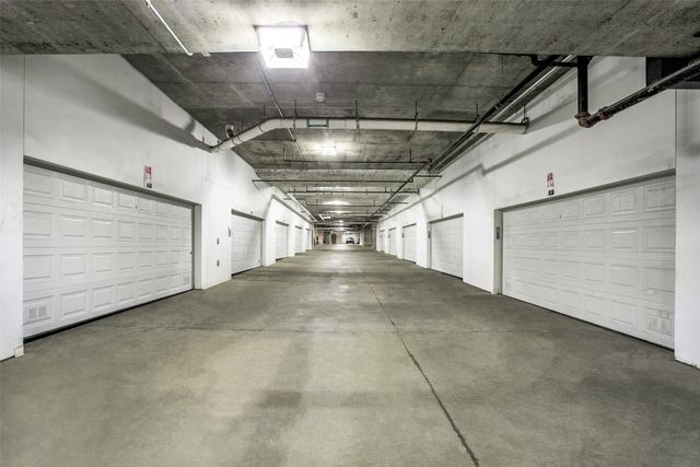 3130 N Harwood Street 3202, Dallas, TX 75201