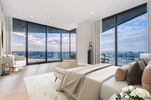 3130 N Harwood Street 3202, Dallas, TX 75201