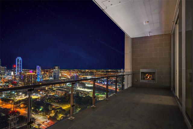 3130 N Harwood Street 3202, Dallas, TX 75201