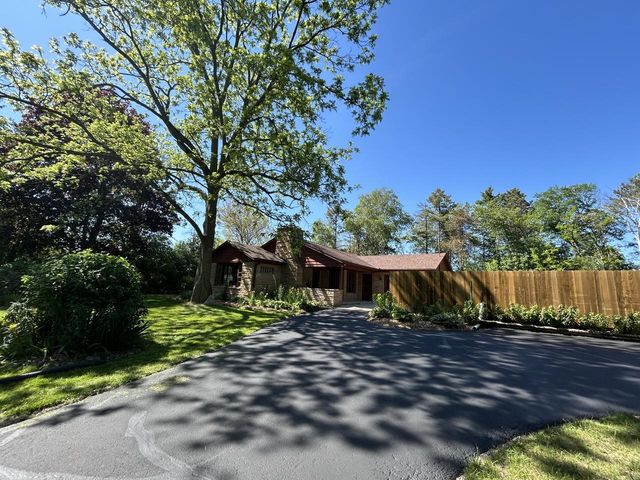 4522 County Line ROAD, Mount Pleasant, WI 53403