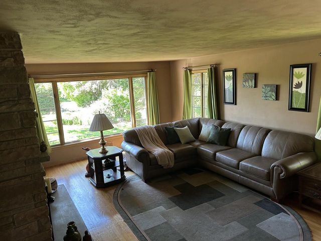 4522 County Line ROAD, Mount Pleasant, WI 53403