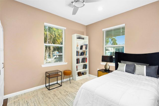 5324 Avenue R, Galveston, TX 77551