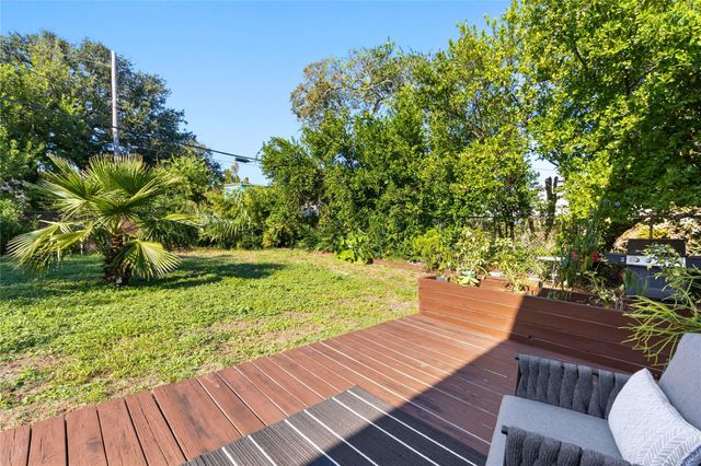 5324 Avenue R, Galveston, TX 77551