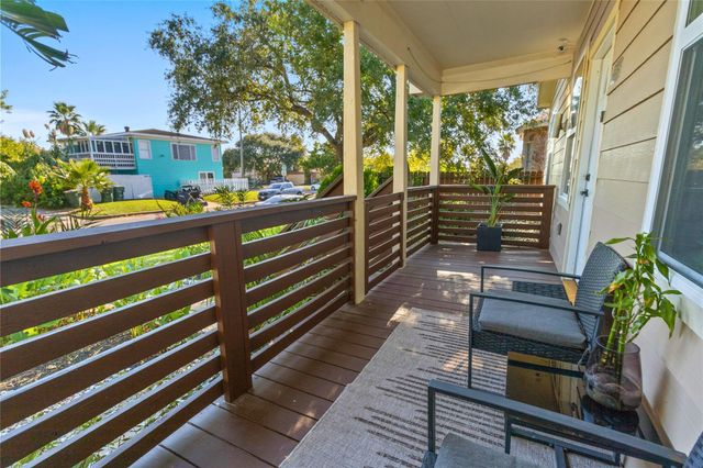 5324 Avenue R, Galveston, TX 77551