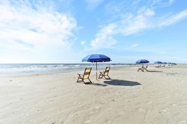 5324 Avenue R, Galveston, TX 77551