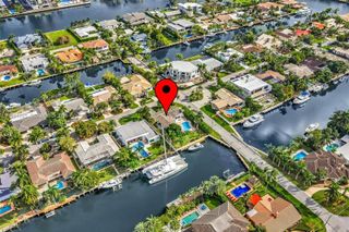 536 Hibiscus Dr, Hallandale Beach, FL 33009