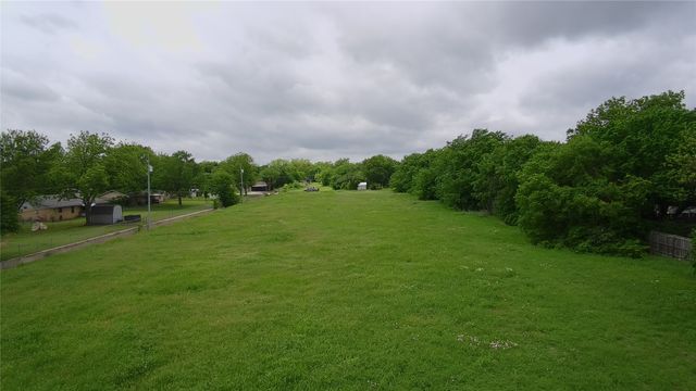 TBD Lots 10-18 Elba street, Bowie, TX 76230