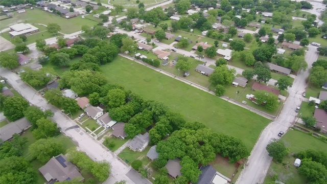 TBD Lots 10-18 Elba street, Bowie, TX 76230