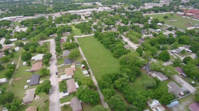 TBD Lots 10-18 Elba street, Bowie, TX 76230
