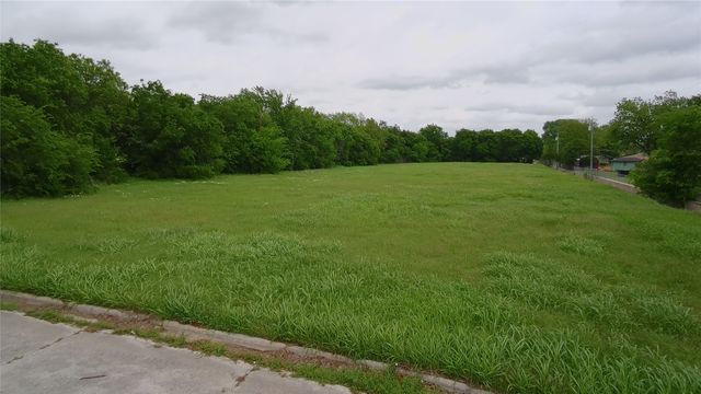 TBD Lots 10-18 Elba street, Bowie, TX 76230