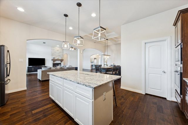 7923 Stratford Hall Drive, Rosharon, TX 77583