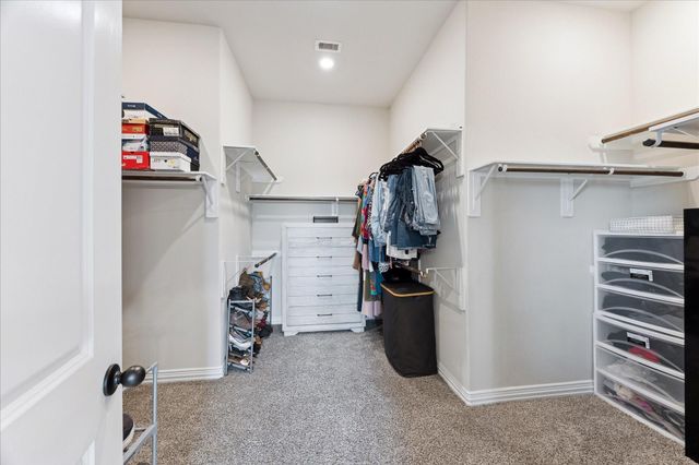 7923 Stratford Hall Drive, Rosharon, TX 77583