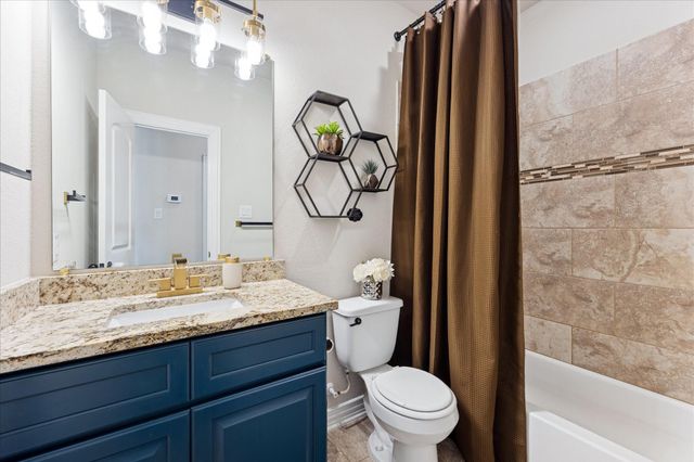 7923 Stratford Hall Drive, Rosharon, TX 77583