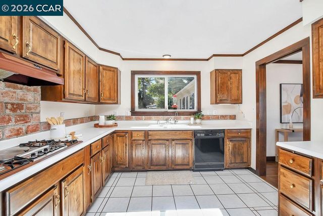 1627 Humphrey Dr, Concord, CA 94519