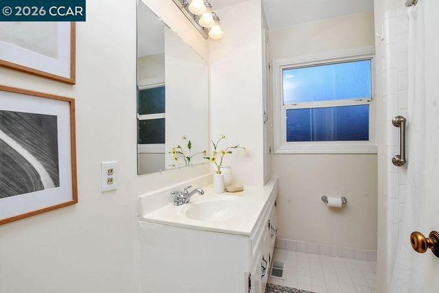 1627 Humphrey Dr, Concord, CA 94519
