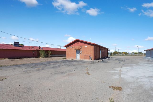 851 W Castillo Avenue, Belen, NM 87002