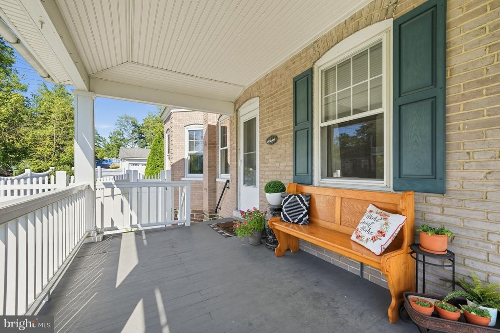 867 MAIN ST, HARLEYSVILLE, PA 19438 — photo 3