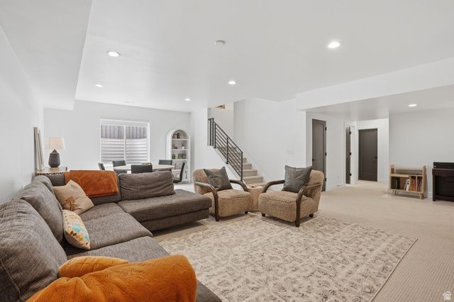 1227 W AUTUMN VIEW CIR, Lehi, UT 84043