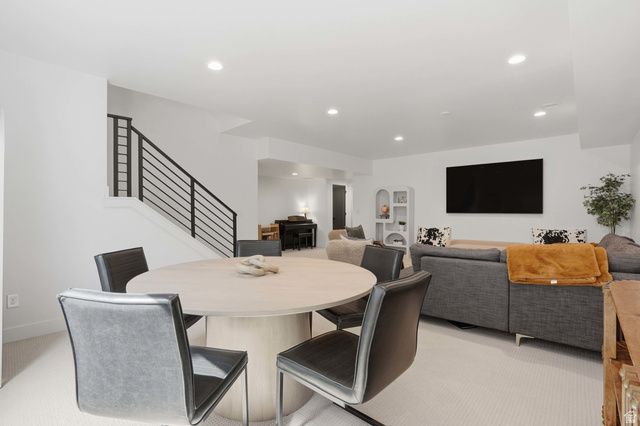 1227 W AUTUMN VIEW CIR, Lehi, UT 84043