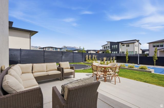 1227 W AUTUMN VIEW CIR, Lehi, UT 84043