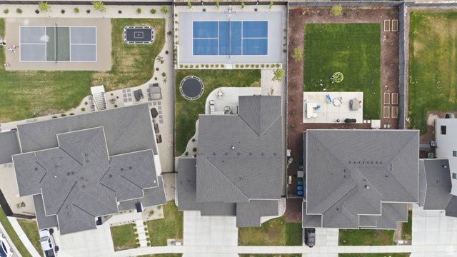 1227 W AUTUMN VIEW CIR, Lehi, UT 84043