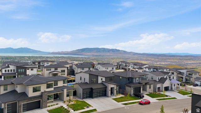 1227 W AUTUMN VIEW CIR, Lehi, UT 84043