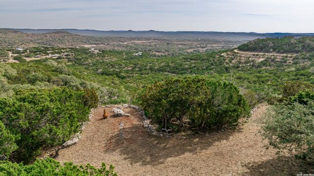 285 Timberhill, Pipe Creek, TX 78063