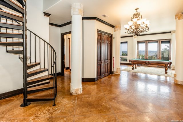 285 Timberhill, Pipe Creek, TX 78063