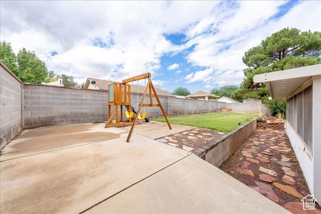 1660 EVERGREEN DR, St. George, UT 84790