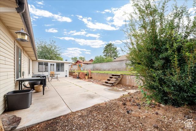 1660 EVERGREEN DR, St. George, UT 84790