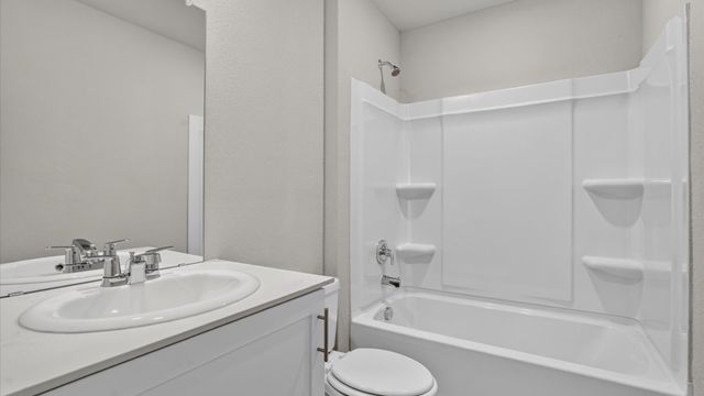 357 AMELIA Avenue, Godley, TX 76044