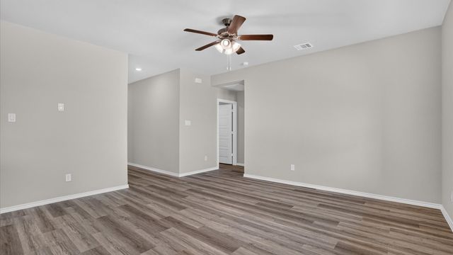 357 AMELIA Avenue, Godley, TX 76044