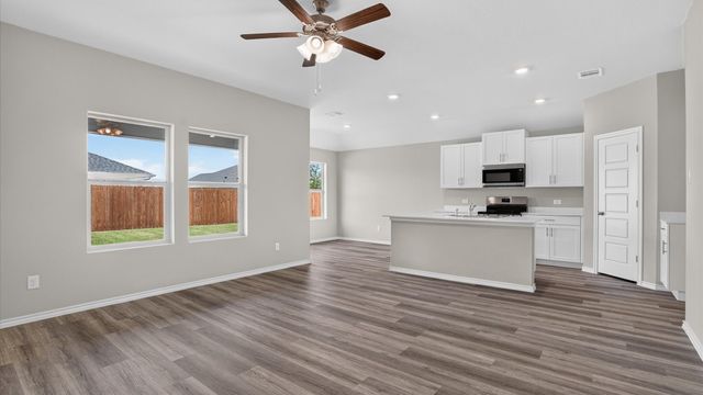 357 AMELIA Avenue, Godley, TX 76044
