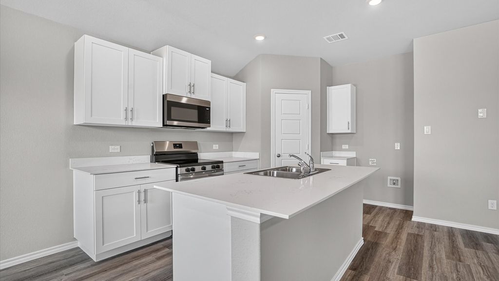 357 AMELIA Avenue, Godley, TX 76044 — photo 4