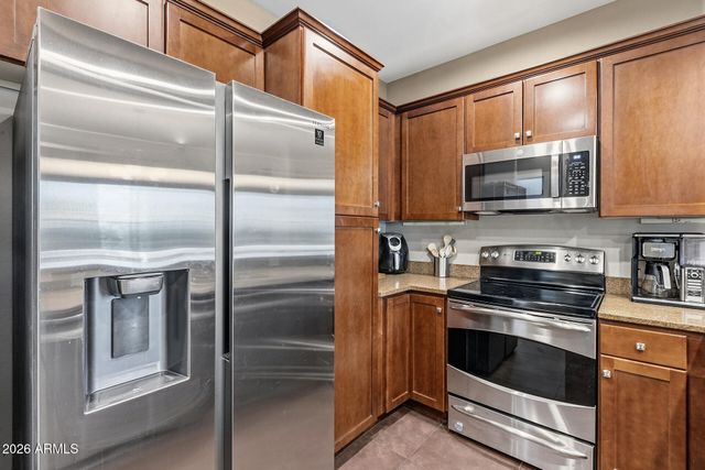 3935 E ROUGH RIDER Road 1244, Phoenix, AZ 85050